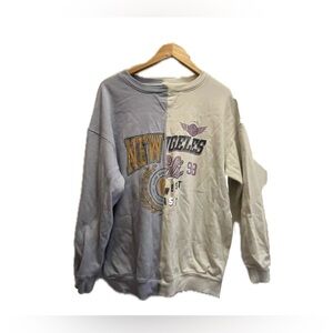 Women’s Oversized Aeropostale XS Divided Location Sweatshirt